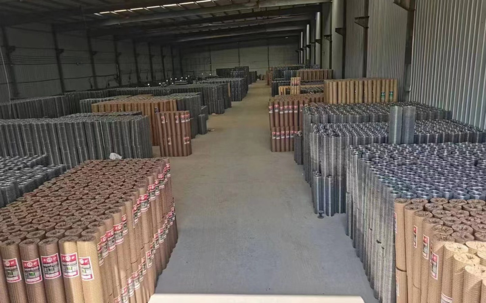 How to Review a Wire Mesh Sample Before Ordering